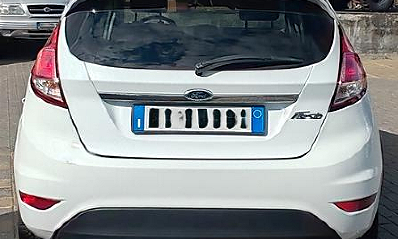 Ford Fiesta 1.6 Tdci...