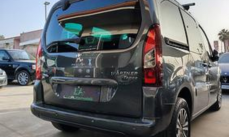 Peugeot Partner...