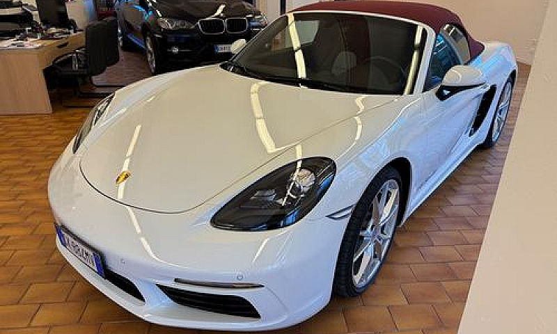 Porsche 718 Boxster ...