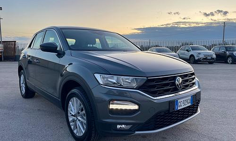 Volkswagen T-Roc 2.0...