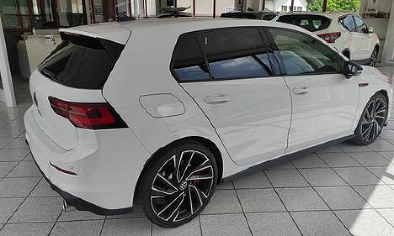 Volkswagen Golf 8 Gt...