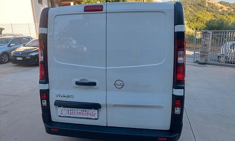 Opel Vivaro Furgone ...