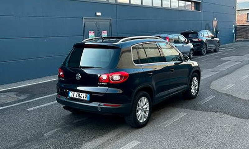 Vw Tiguan 2.0D 140Cv...