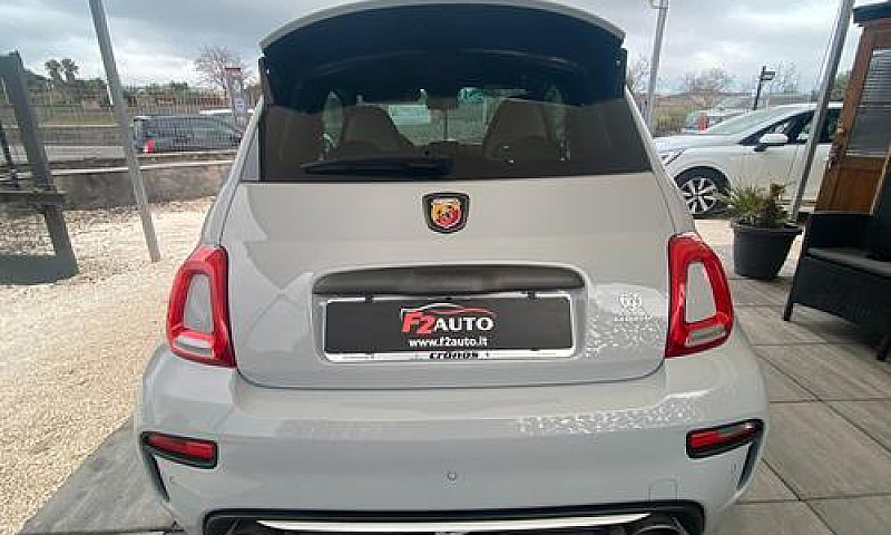 Abarth 695 Esseesse ...