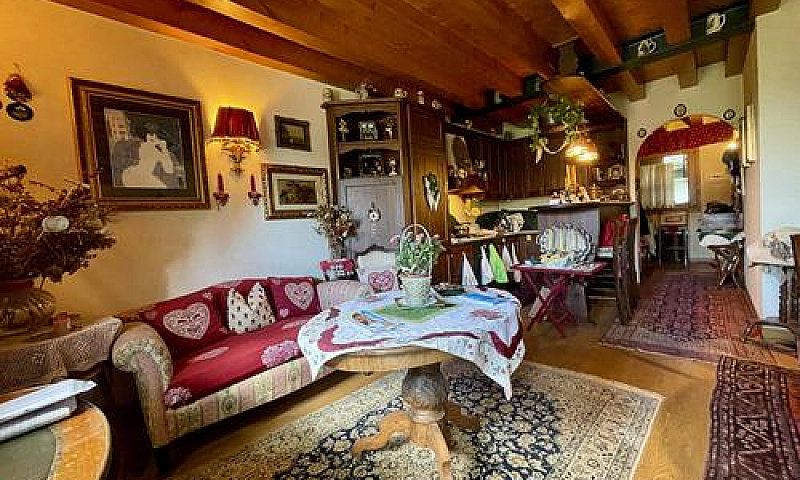 Appartamento Roana [...