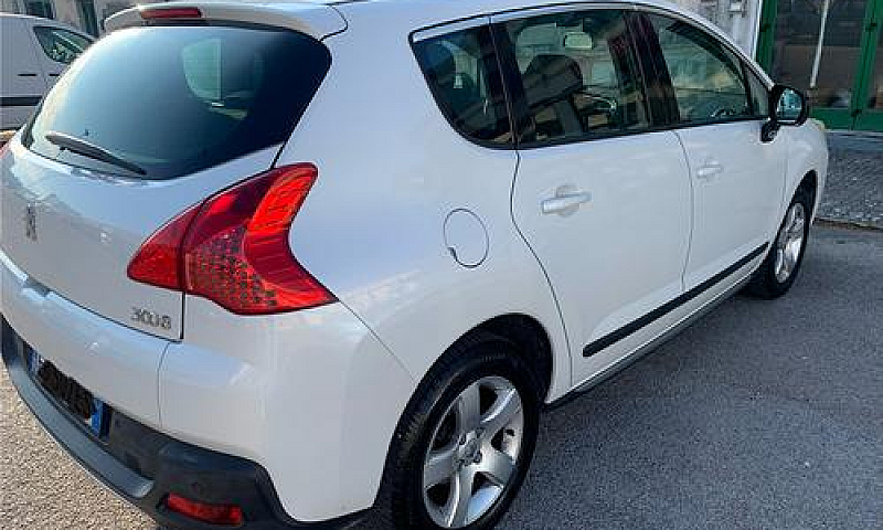 Peugeot 3008...