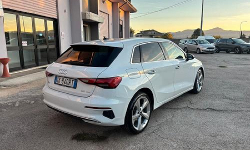 Audi A3 Sedan 35 Tdi...