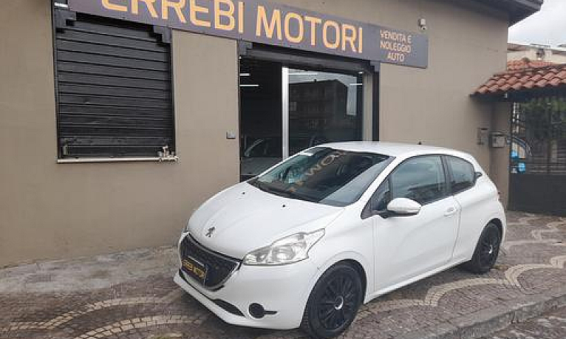 Peugeot 208 1.2 82 C...