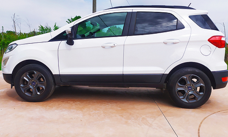 Ford Ecosport Plus...
