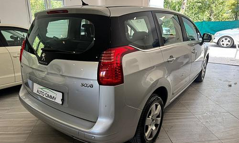 Peugeot 5008 1.6 Die...