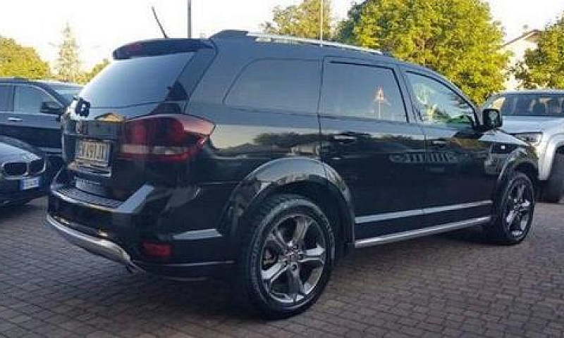 Freemont Cross 4Wd...
