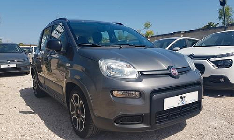 Fiat Panda 1.0 Hybri...