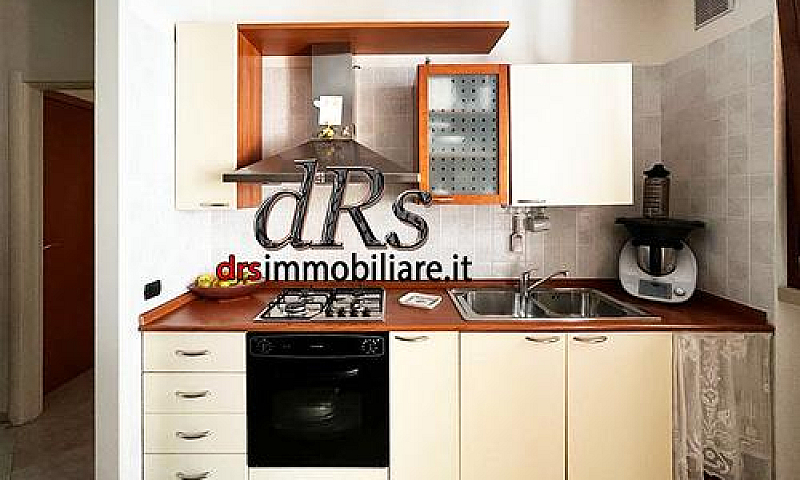 Bernalda. Abitazione...