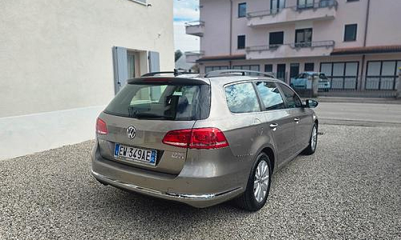 Volkswagen Passat...