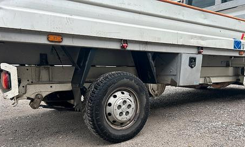 Peugeot Boxer 335 2....