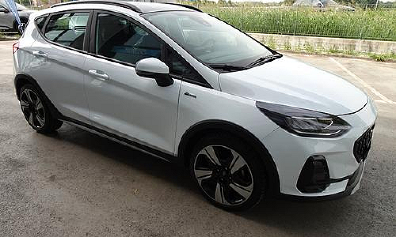 Ford Fiesta Active 1...