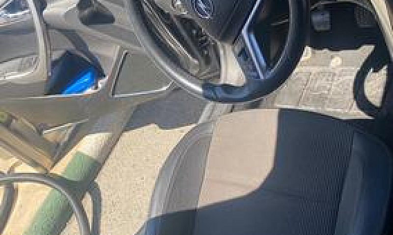 Opel Astra 2011...