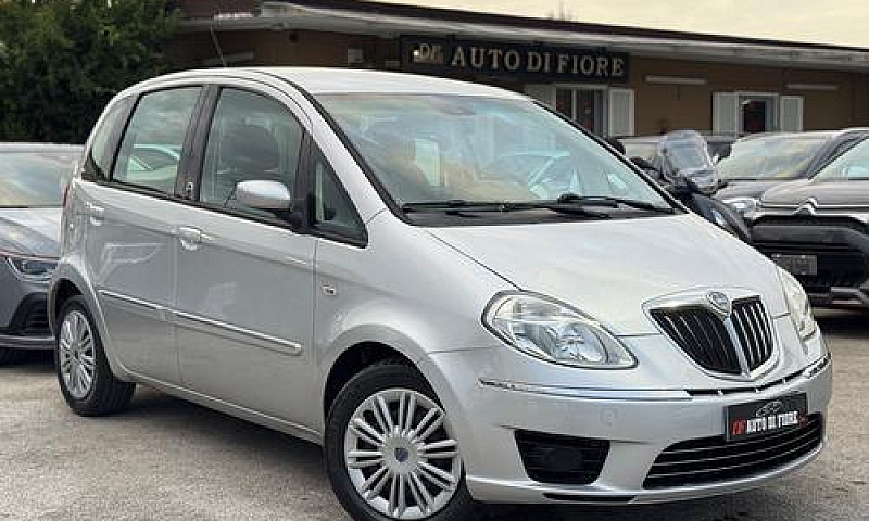Lancia Musa 1.4 Oro ...