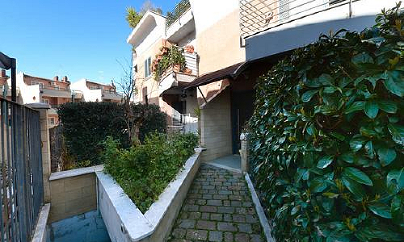 Elegante Duplex Con ...