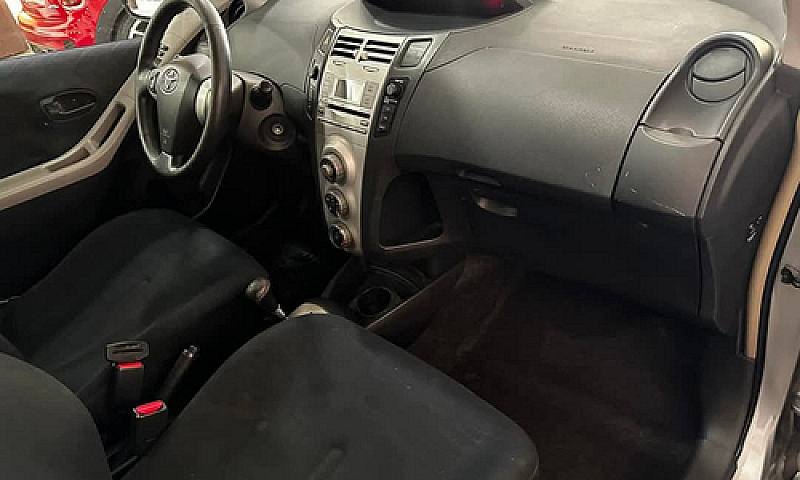 Toyota Yaris 1.4 Die...