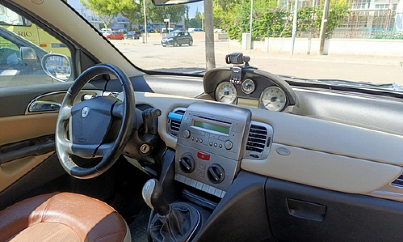Lancia Y Diesel 1.3 ...