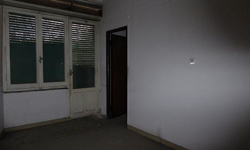 Intero Palazzetto Al...