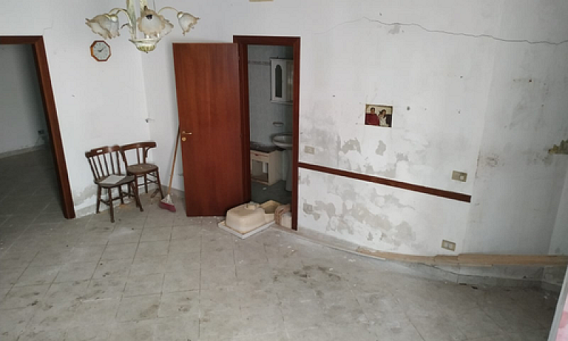 Casa Indipendente...