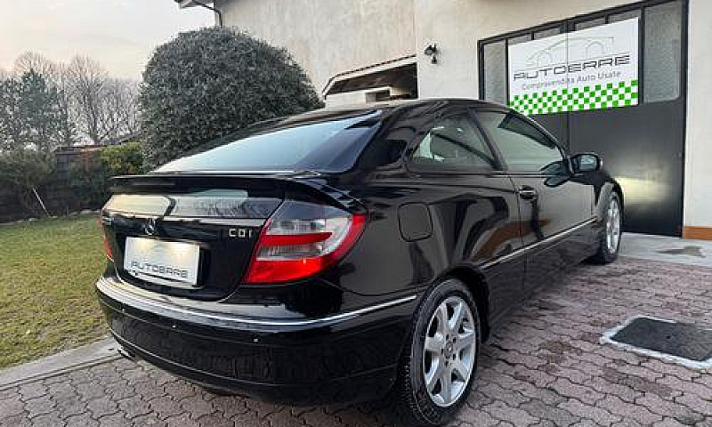 Mercedes-Benz C 220 ...