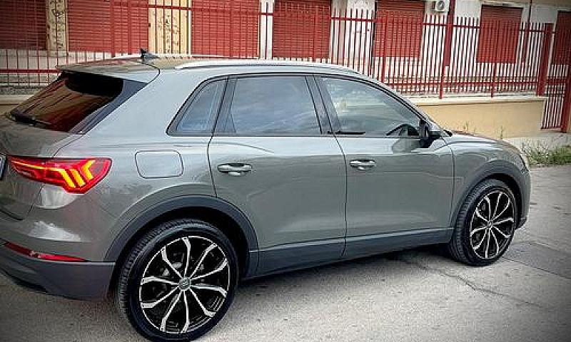 Audi Q3...