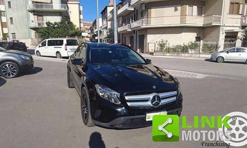 Mercedes-Benz Gla 20...