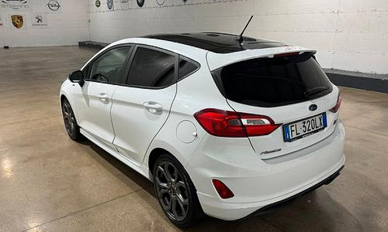 Ford Fiesta 1.5 Tdci...