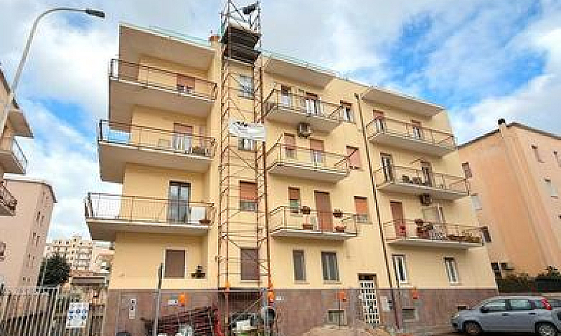 Appartamento Ampio E...