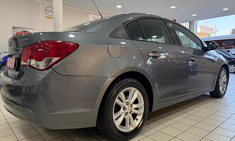 Chevrolet Cruze 1.8 ...