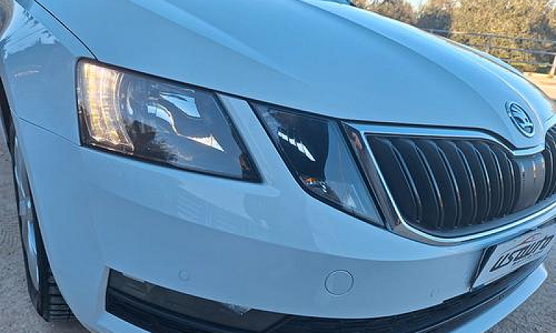 Skoda Octavia 1.6 Td...