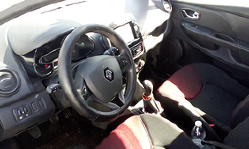 Renault Clio Sporter...