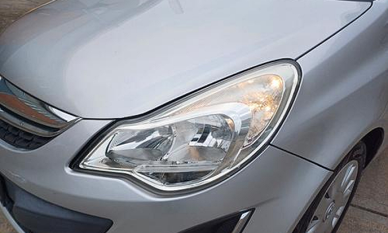 Opel Corsa 1.2 85Cv ...