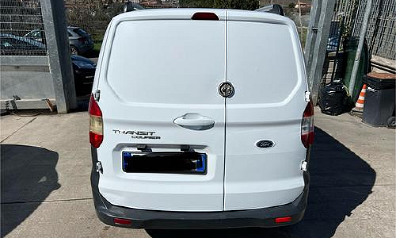 Ford Transit Courier...