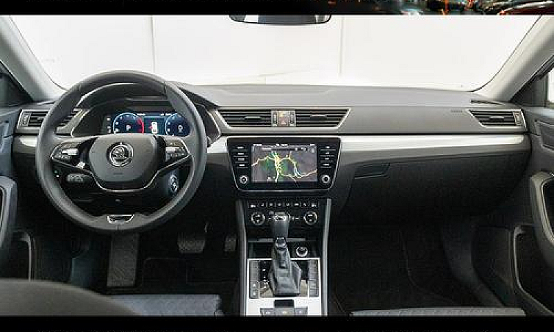 Skoda Superb Wagon 2...