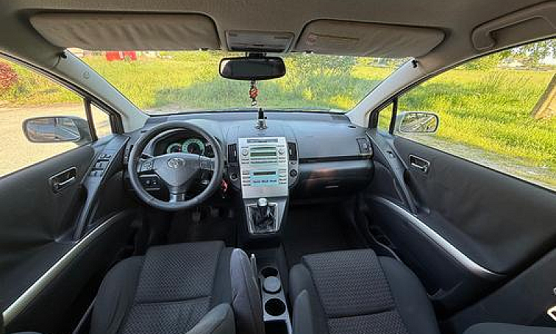 Toyota Verso - 2008...