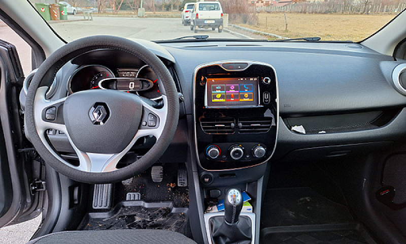 Renault Clio...