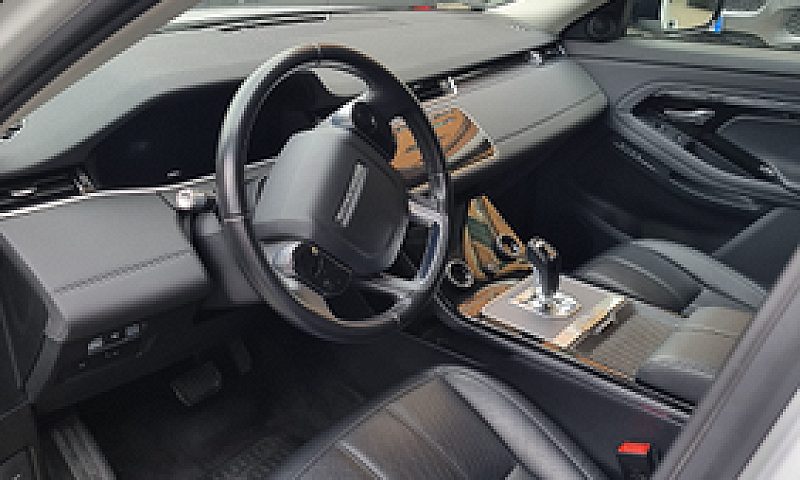 Evoque...