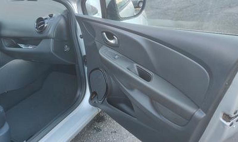 !!Renault Clio 75 Cv...