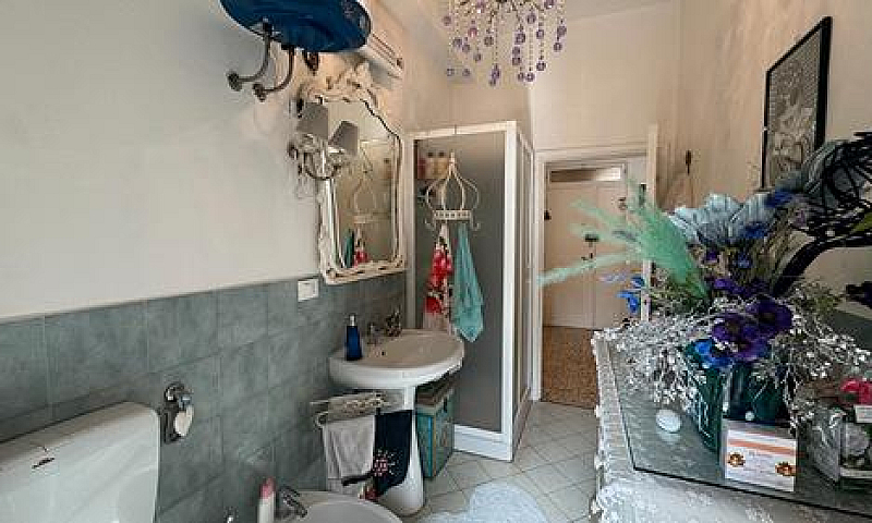 Trilocale Zona Nuova...