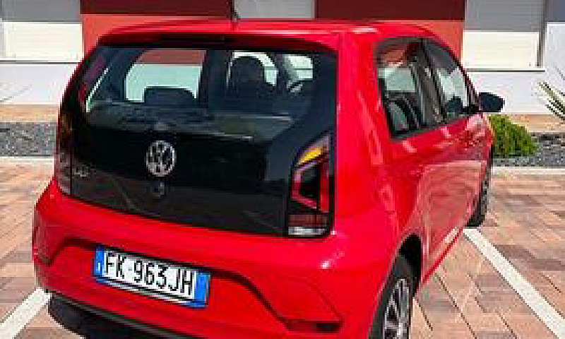 Volkswagen Up! 1.0 7...