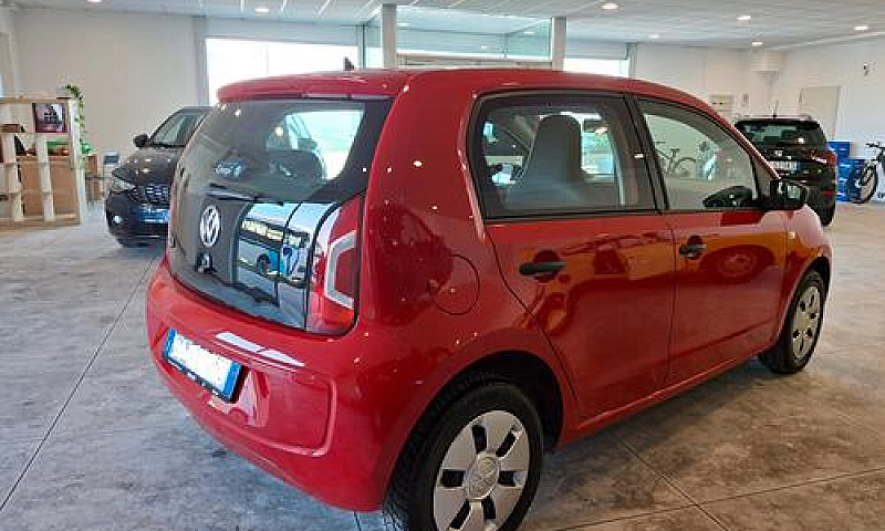 Volkswagen Up! 1.0 5...