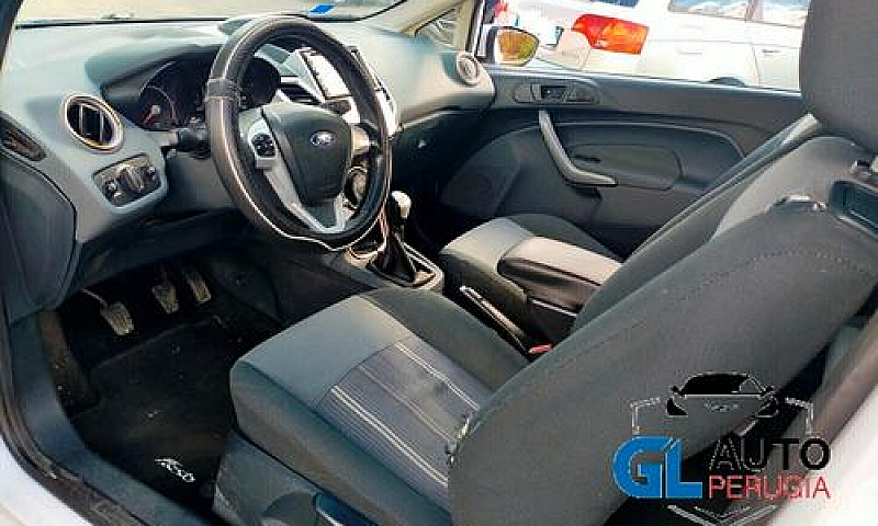 Ford Fiesta 1.4 Tdci...