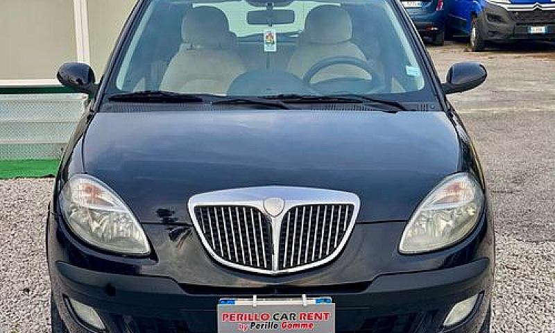 Lancia Ypsilon 1.2 O...