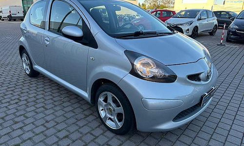Toyota - Aygo - 1.0 ...