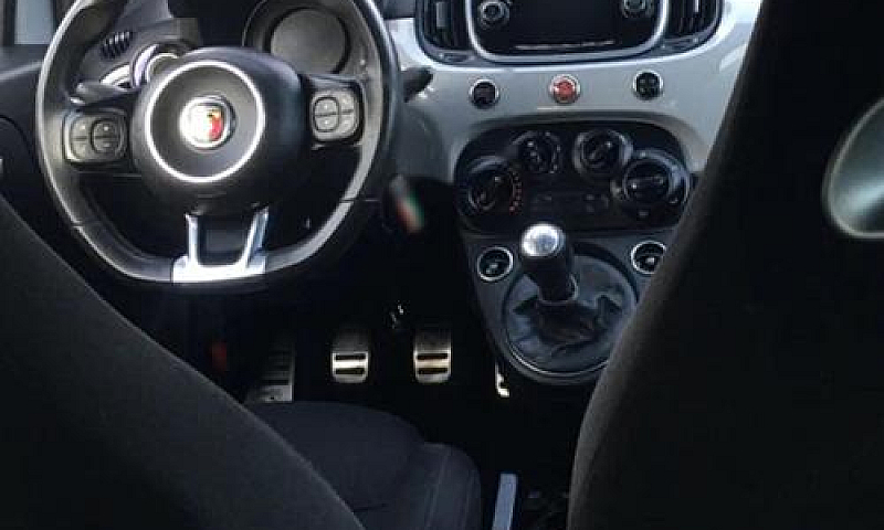 Abarth 595 1.4 Turbo...
