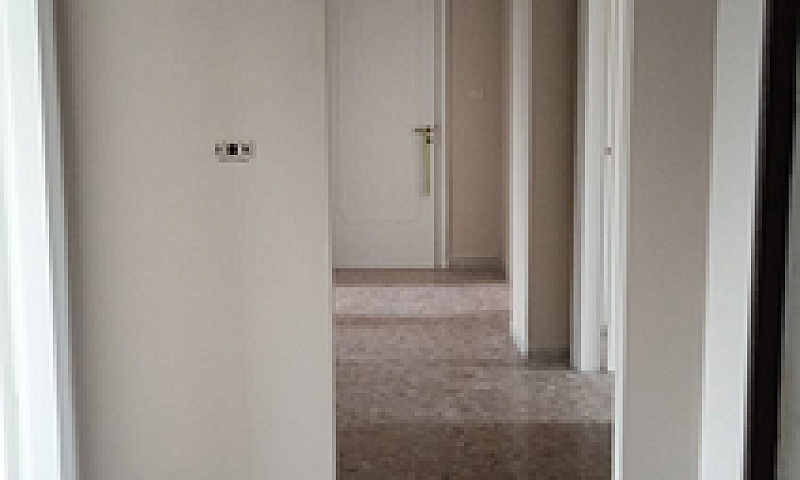 Appartamento Via Tro...